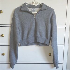 Aritzia TNA Gray Cropped Quarter-Zip Sweatshirt Brand New